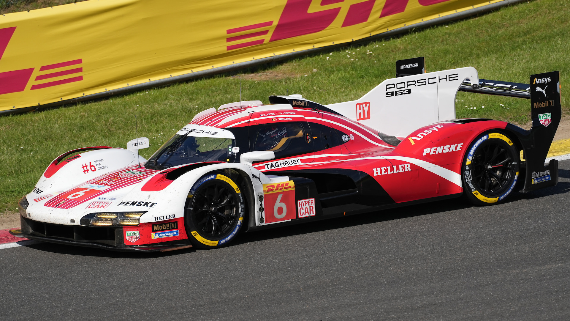 The modern Porsche 963 LMDh prototype